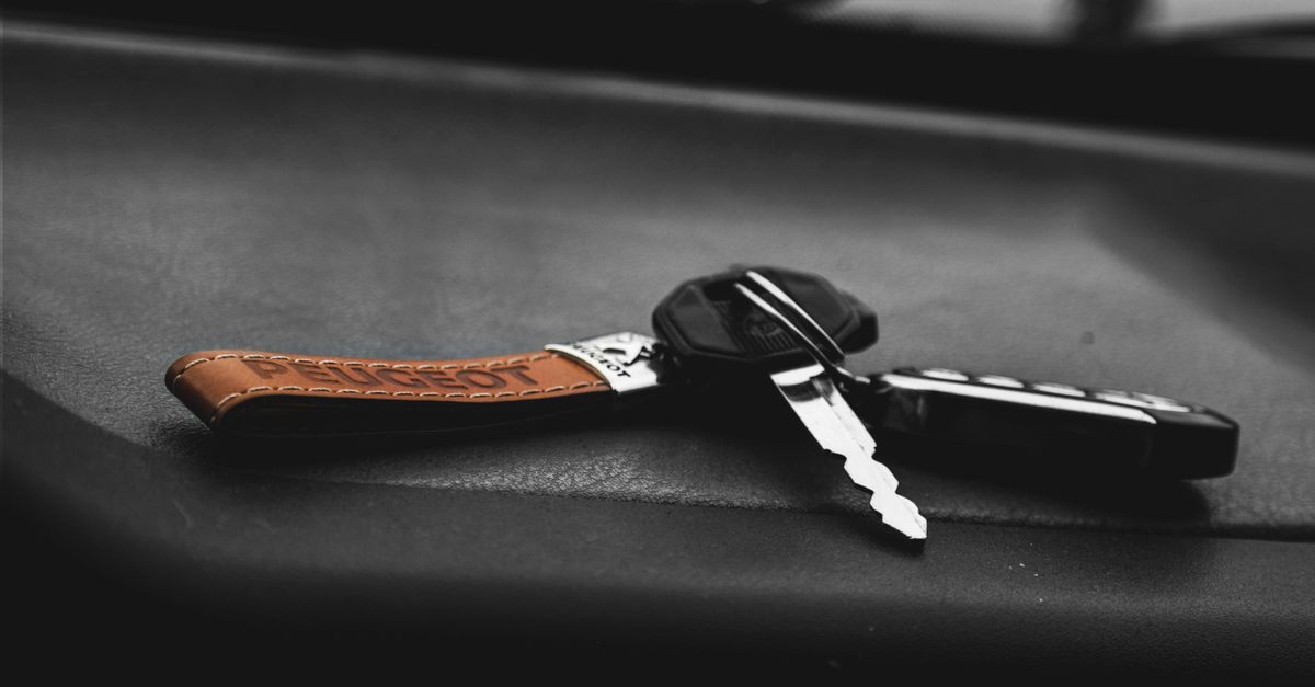 Hyundai car key fob — Expert Locksmith Pros