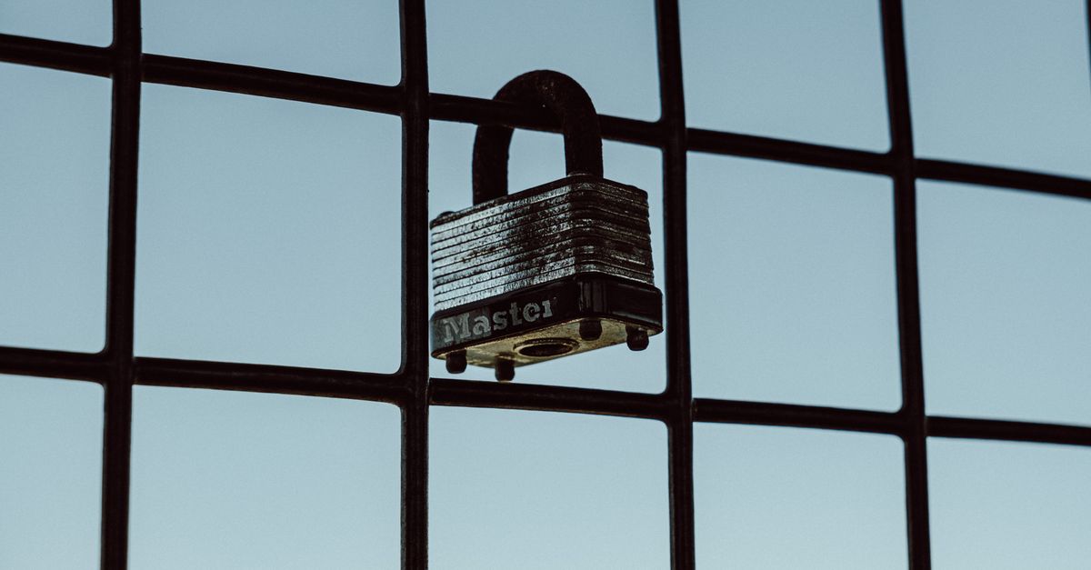 Commercial Lock Rekey & Repair — Expert Locksmith Pros