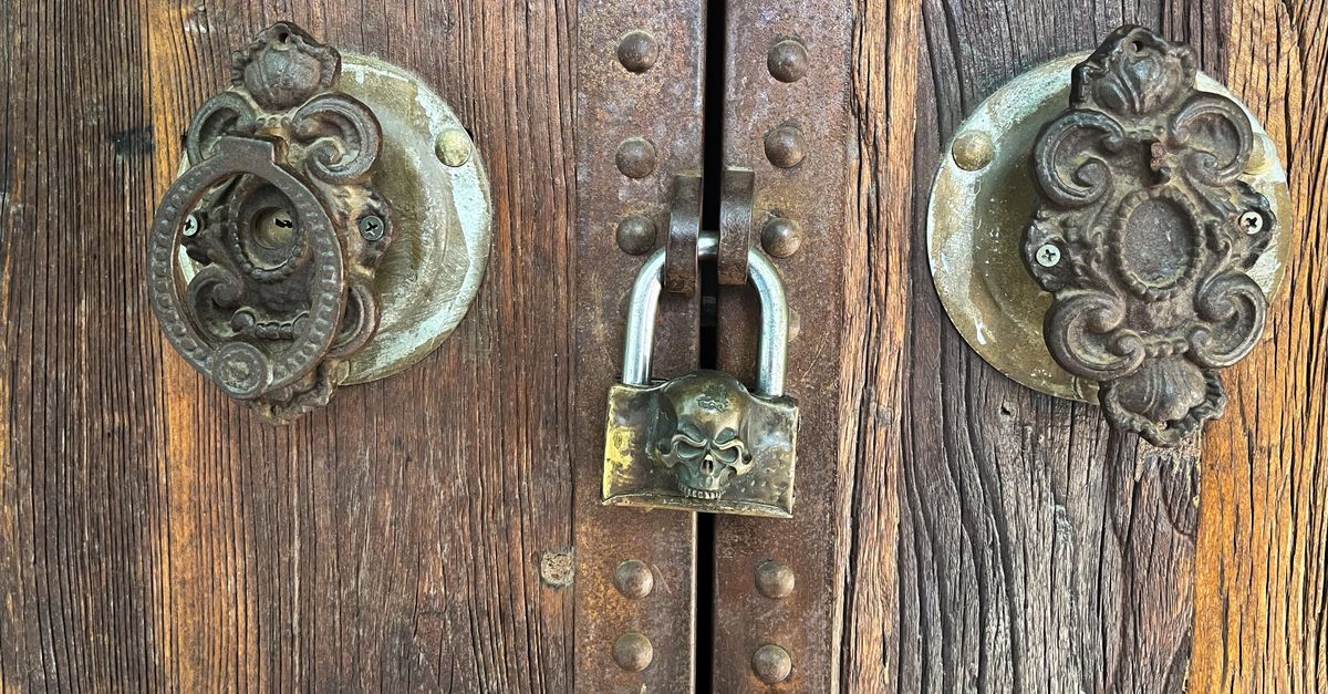 Commercial Locksmith service — Expert Locksmith Pros