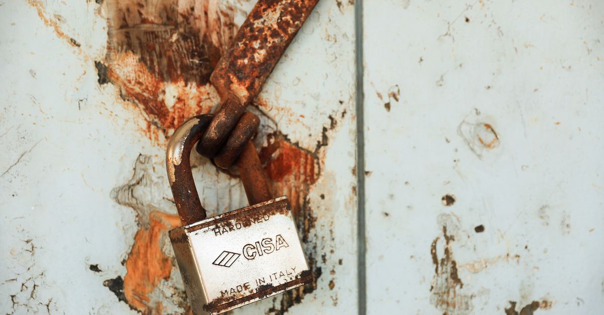 locksmith shop keys — Expert Locksmith Pros